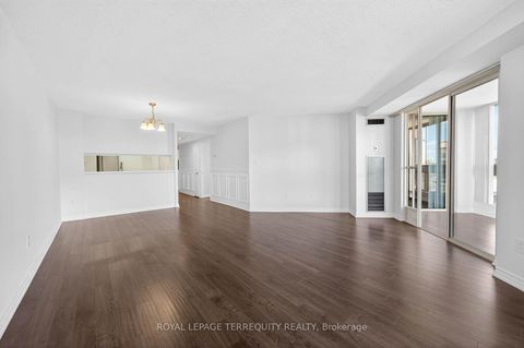 Photo 9 at 1805 - 10 Kenneth Avenue, Willowdale East, Toronto