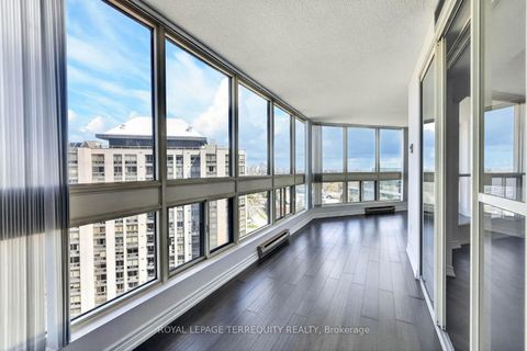 Photo 26 at 1805 - 10 Kenneth Avenue, Willowdale East, Toronto