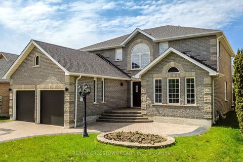 Photo 2 at 116 Esther Drive, Painswick South, Barrie