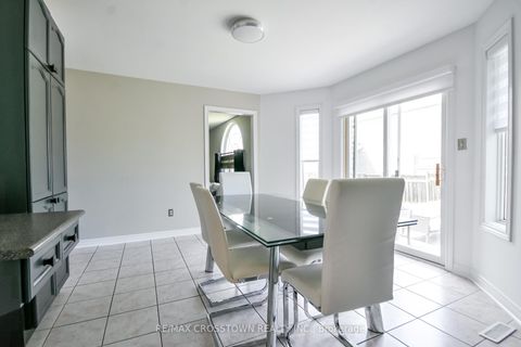 Photo 7 at 116 Esther Drive, Painswick South, Barrie