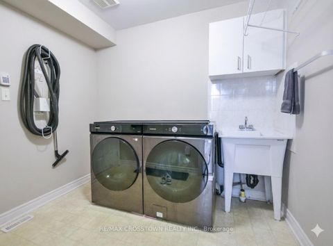 Photo 13 at 116 Esther Drive, Painswick South, Barrie