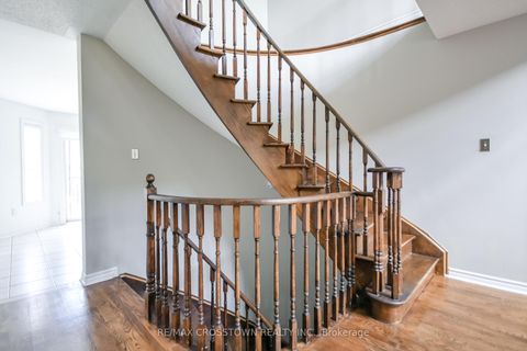 Photo 15 at 116 Esther Drive, Painswick South, Barrie