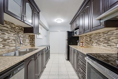Photo 8 at 1906 - 390 Dixon Road, The Westway, Toronto
