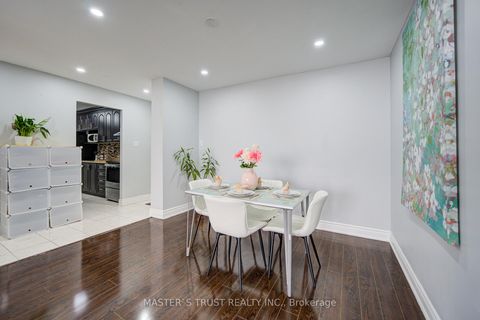Photo 13 at 1906 - 390 Dixon Road, The Westway, Toronto
