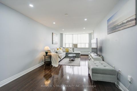 Photo 14 at 1906 - 390 Dixon Road, The Westway, Toronto