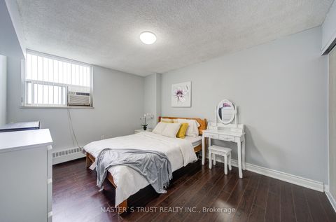 Photo 20 at 1906 - 390 Dixon Road, The Westway, Toronto