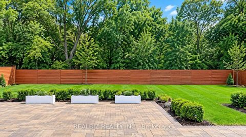 Photo 10 at 39 Hemford Crescent, Don Mills, Toronto