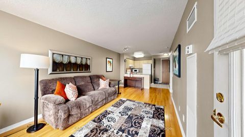Photo 11 at 707 - 9 Northern Hts Drive, Langstaff, Richmond Hill