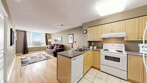 Photo 14 at 707 - 9 Northern Hts Drive, Langstaff, Richmond Hill