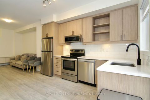 Photo 4 at 2 - 90 Stanley Greene Boulevard, CFB, Toronto