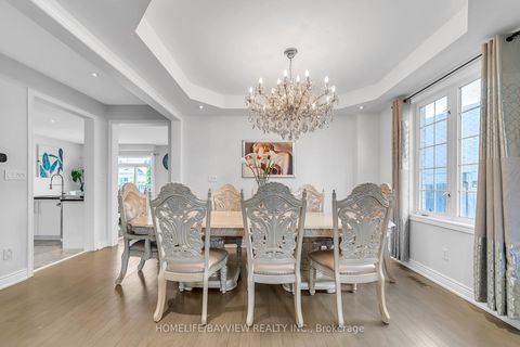 Photo 6 at 99 Red Cardinal Trail, Oak Ridges, Richmond Hill