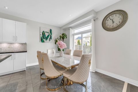 Photo 11 at 99 Red Cardinal Trail, Oak Ridges, Richmond Hill