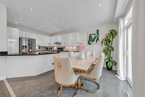 Photo 12 at 99 Red Cardinal Trail, Oak Ridges, Richmond Hill