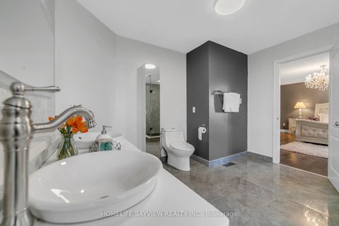 Photo 23 at 99 Red Cardinal Trail, Oak Ridges, Richmond Hill