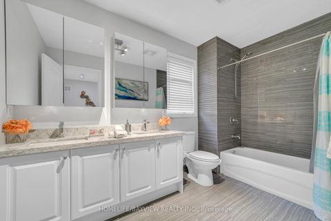 Photo 27 at 99 Red Cardinal Trail, Oak Ridges, Richmond Hill