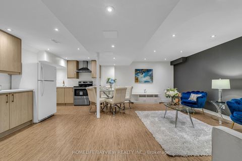 Photo 37 at 99 Red Cardinal Trail, Oak Ridges, Richmond Hill