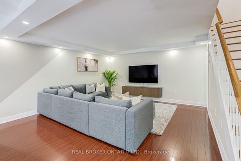 Photo 2 at 62 - 130 Ling Road, West Hill, Toronto