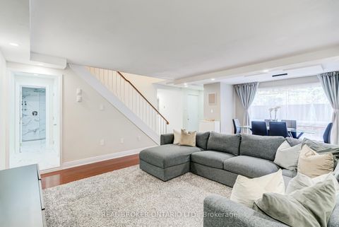 Photo 6 at 62 - 130 Ling Road, West Hill, Toronto