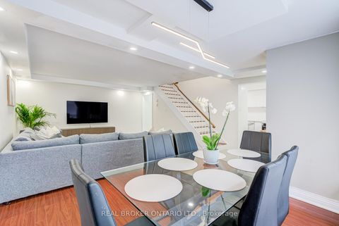 Photo 8 at 62 - 130 Ling Road, West Hill, Toronto