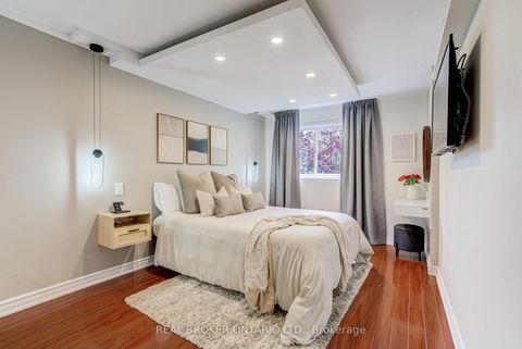 Photo 16 at 62 - 130 Ling Road, West Hill, Toronto