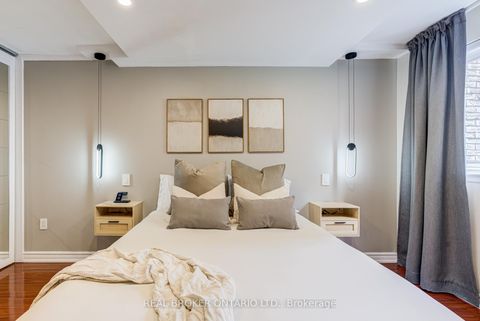 Photo 17 at 62 - 130 Ling Road, West Hill, Toronto
