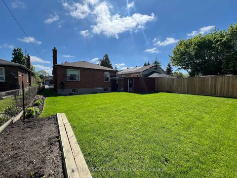 Photo 48 at 4 VAUXHALL Drive, Dorset Park, Toronto