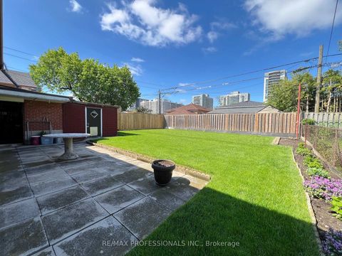 Photo 49 at 4 VAUXHALL Drive, Dorset Park, Toronto