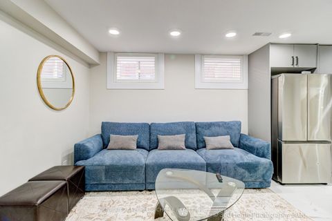Photo 12 at 37 Bentworth Avenue, Glen Park, Toronto