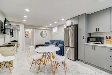 Photo 25 at 37 Bentworth Avenue, Glen Park, Toronto