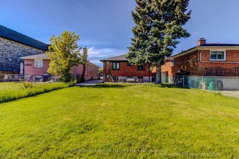 Photo 38 at 37 Bentworth Avenue, Glen Park, Toronto