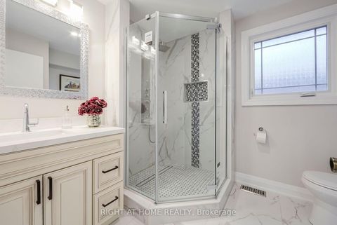 Photo 23 at 1 Tiffany Gate, South Richvale, Richmond Hill