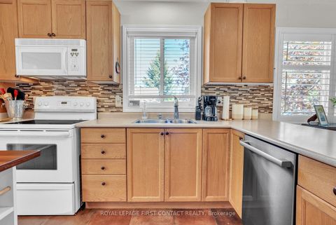 Photo 9 at 163 Emms Drive, Holly, Barrie