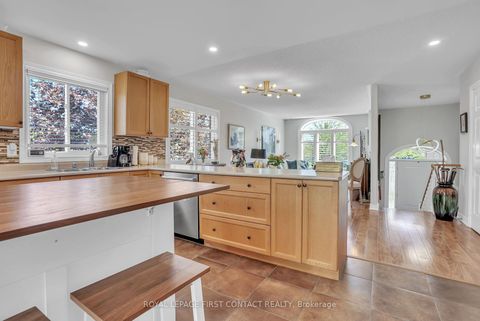 Photo 12 at 163 Emms Drive, Holly, Barrie