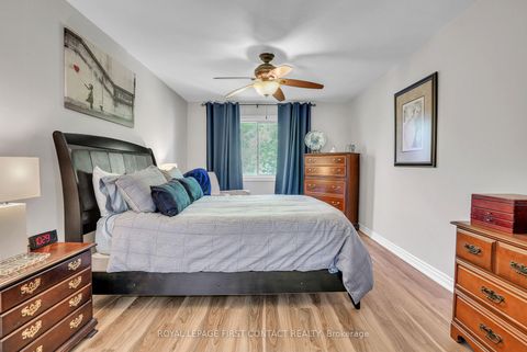 Photo 13 at 163 Emms Drive, Holly, Barrie