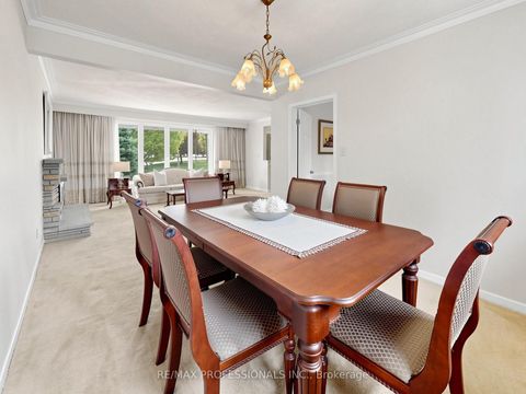 Photo 9 at 14 Widdicombe Hill, Richview, Toronto