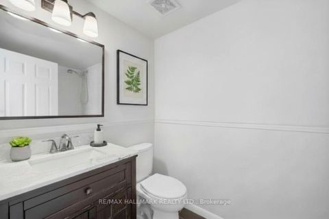 Photo 2 at 403 - 2464 Weston Road, Weston, Toronto