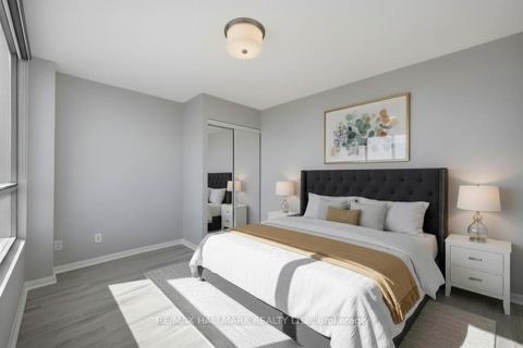 Photo 3 at 403 - 2464 Weston Road, Weston, Toronto