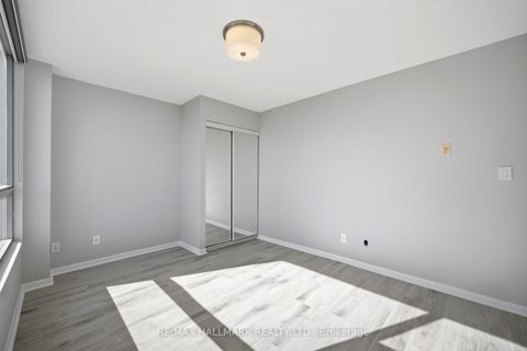 Photo 12 at 403 - 2464 Weston Road, Weston, Toronto
