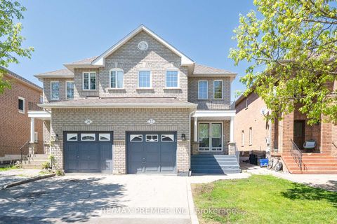 Photo 0 at 22 Laura Sabrina Drive, Sonoma Heights, Vaughan