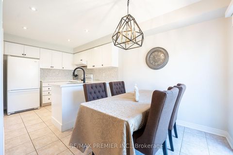 Photo 10 at 22 Laura Sabrina Drive, Sonoma Heights, Vaughan