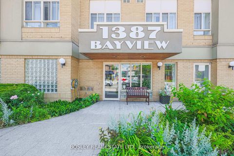 Photo 1 at 203 - 1387 Bayview Avenue, Leaside, Toronto