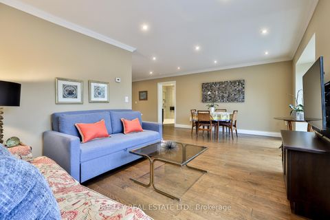 Photo 15 at 203 - 1387 Bayview Avenue, Leaside, Toronto
