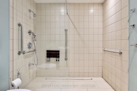 Photo 20 at 203 - 1387 Bayview Avenue, Leaside, Toronto