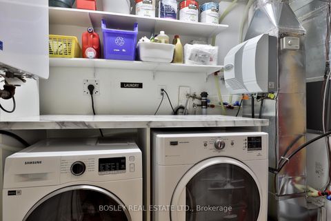 Photo 31 at 203 - 1387 Bayview Avenue, Leaside, Toronto