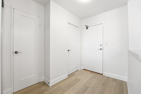 Photo 4 at 507 - 90 Fisherville Road, Branson, Toronto