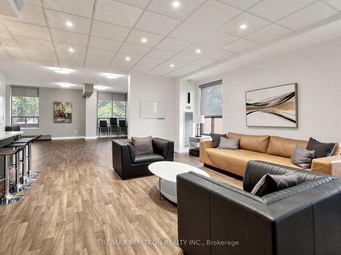 Photo 31 at 402 - 100 Canyon Avenue, Bathurst Manor, Toronto