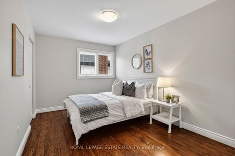 Photo 28 at 16 Elkwood Drive, Centennial Scarborough, Toronto