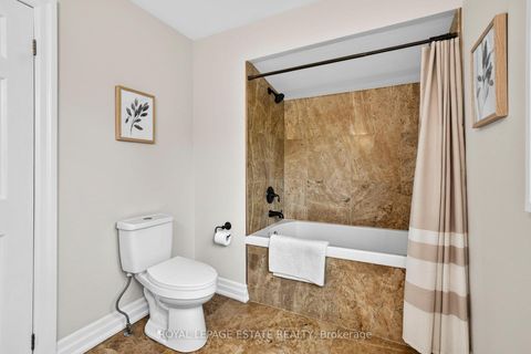 Photo 31 at 16 Elkwood Drive, Centennial Scarborough, Toronto