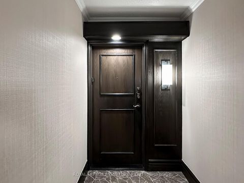 Photo 1 at 1001 - 85 Skymark Drive, Hillcrest Village, Toronto