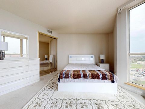 Photo 11 at 1001 - 85 Skymark Drive, Hillcrest Village, Toronto